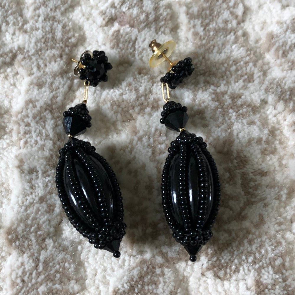 Black Multidimensional Cocktail Earring